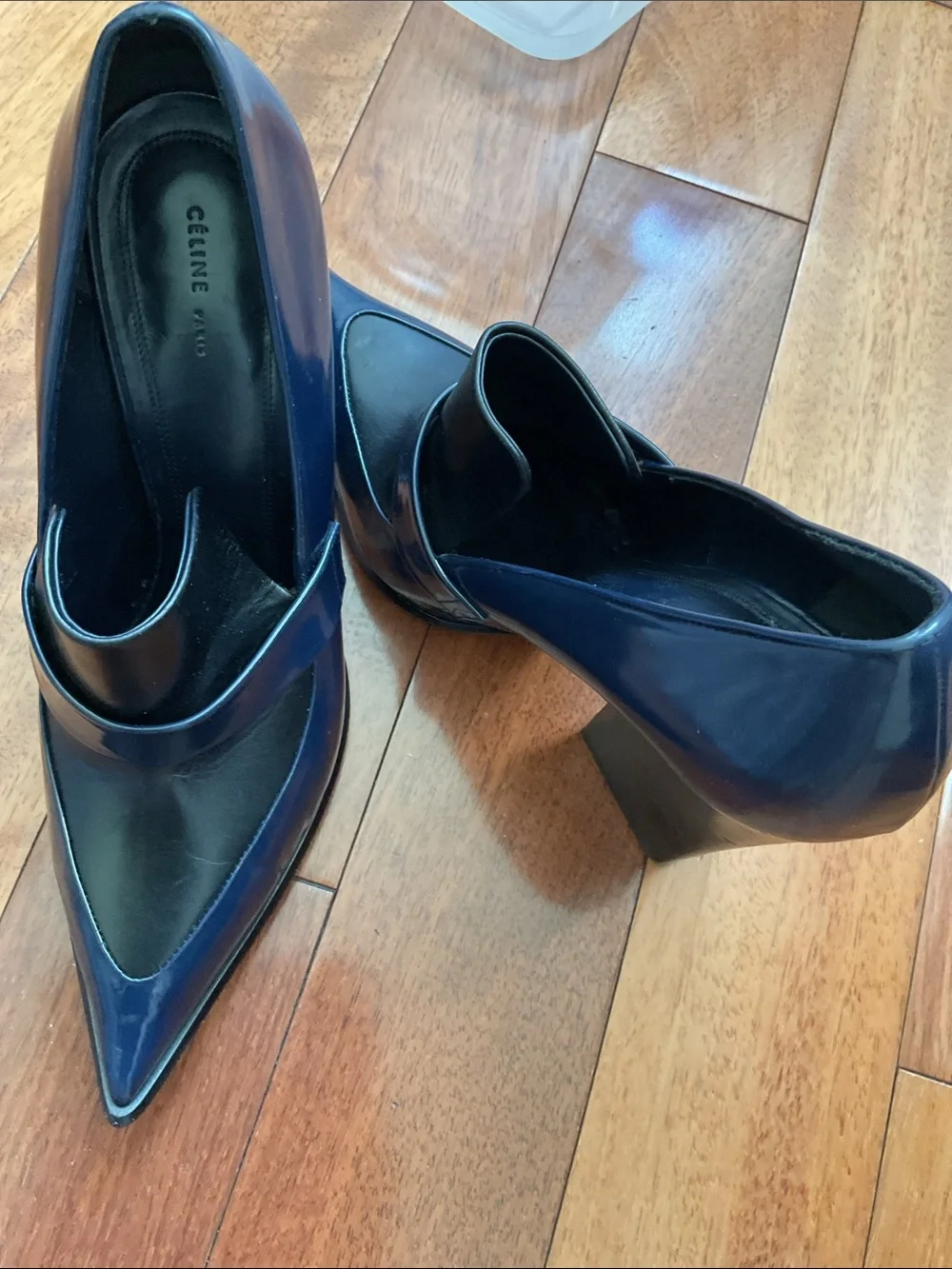 CELINE Paris Navy and Black Pointed Leather Women’s Pumps